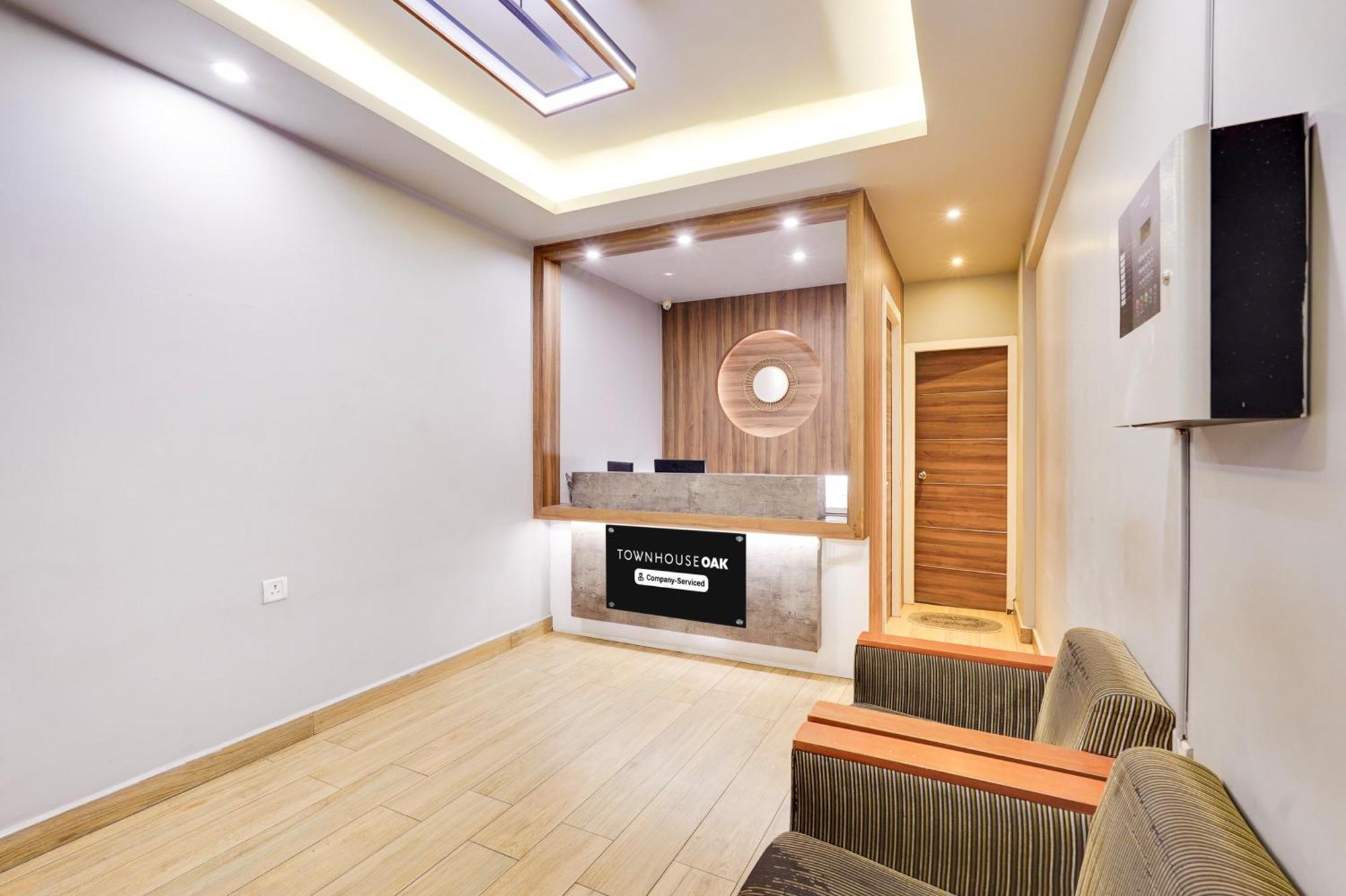 Super Townhouse Oak Kodambakkam Formerly Cine City Chennai Exterior photo